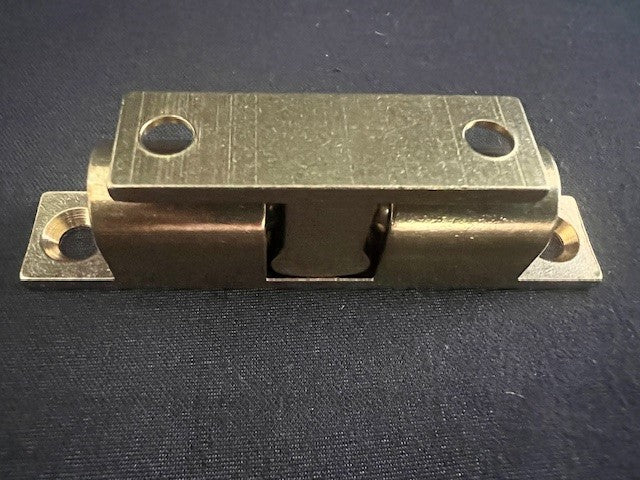 Door Brass Catch - 514530 - Compatible with Primus, Lavamac, Speed Queen and Huebsch.