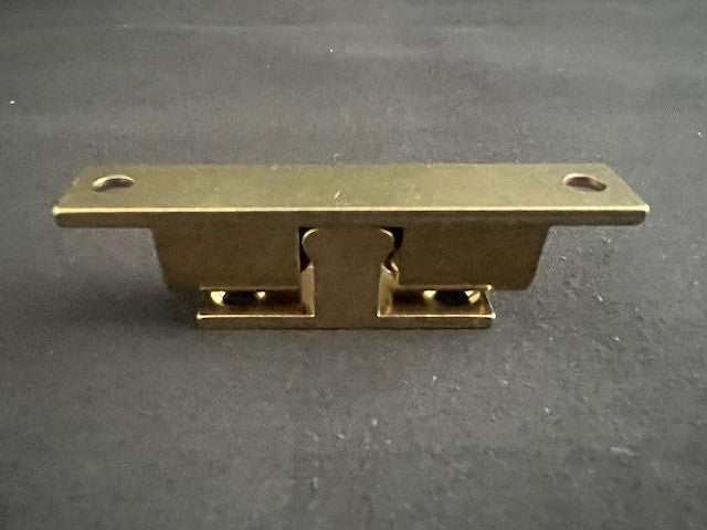 Door Brass Catch - 514530 - Compatible with Primus, Lavamac, Speed Queen and Huebsch.